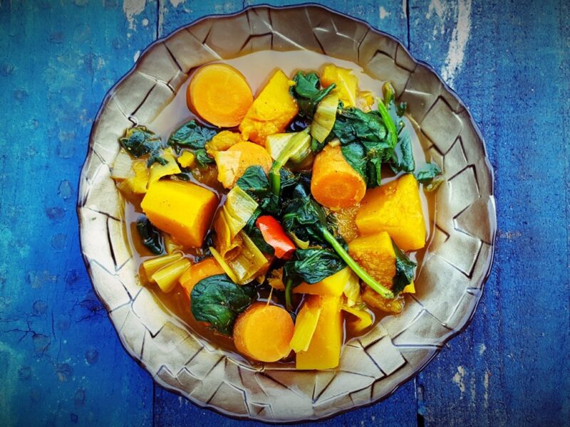 Butternut squash and spinach curry