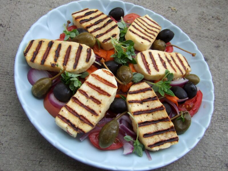 Halloumi and tomato salad