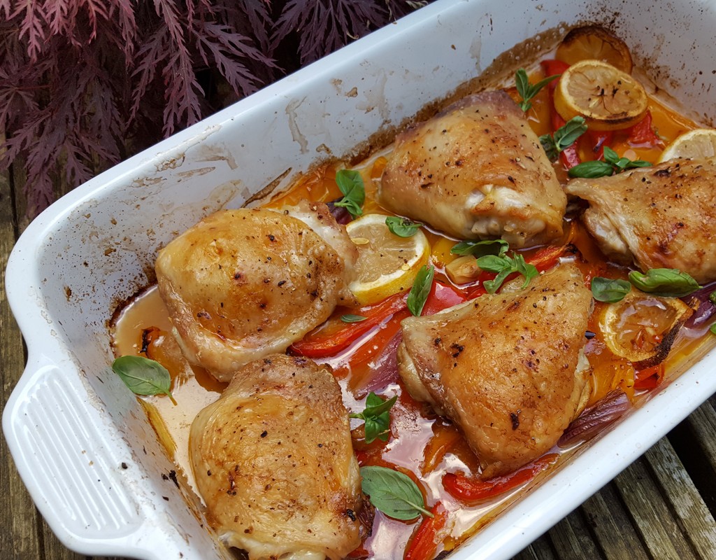 Roasted pepper and chicken thighs