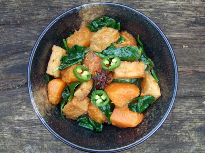 Fried tofu and squash with spinach