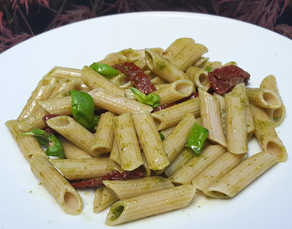 Pasta with pesto