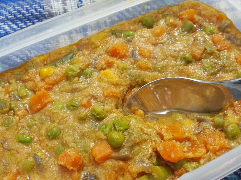 Vegetable kurma with couscous