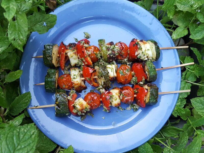 Chargrilled halloumi & vegetable skewers