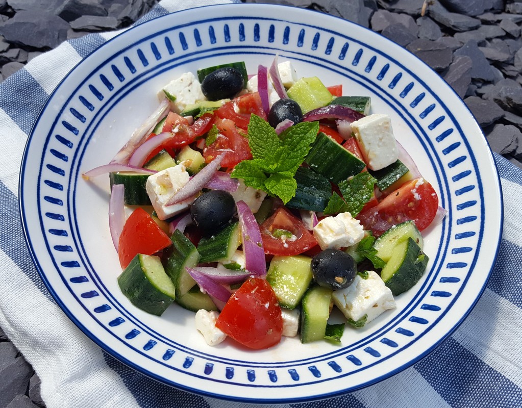 Easy Greek salad