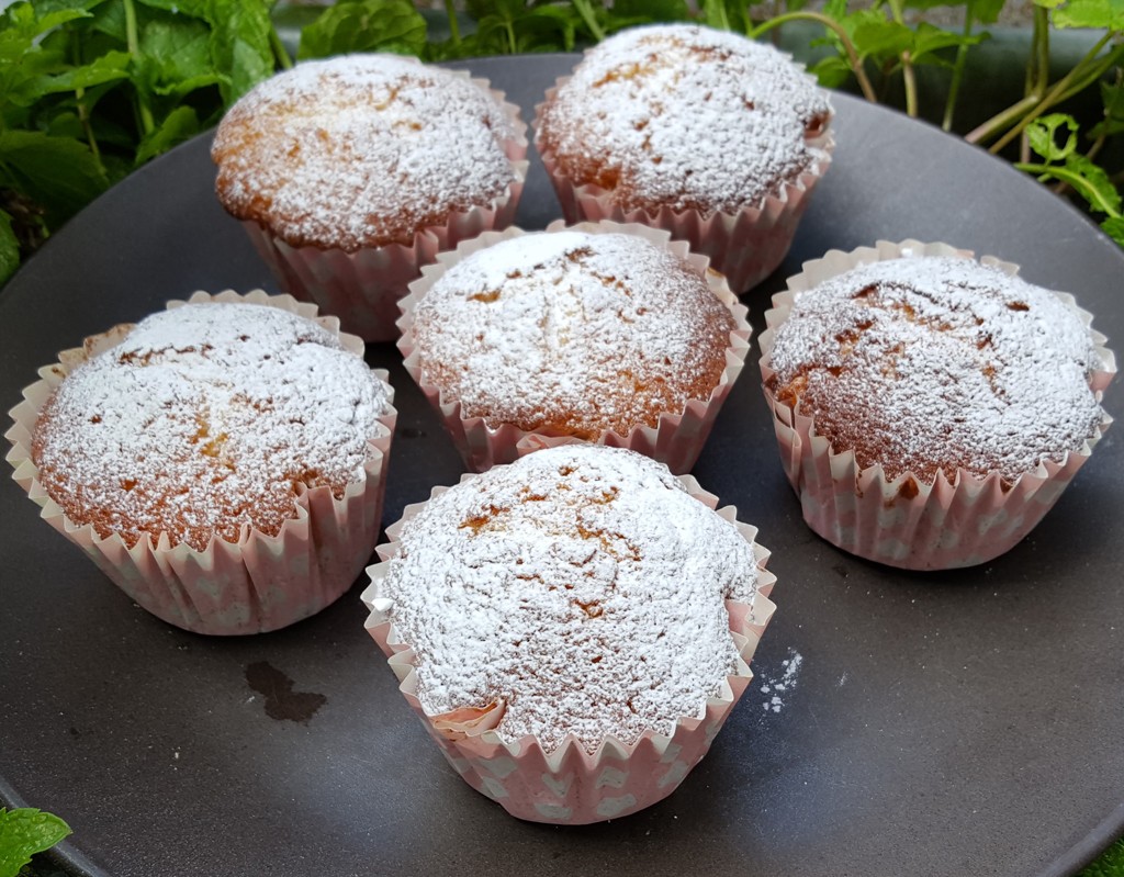 Elderflower and lemon cupcakes