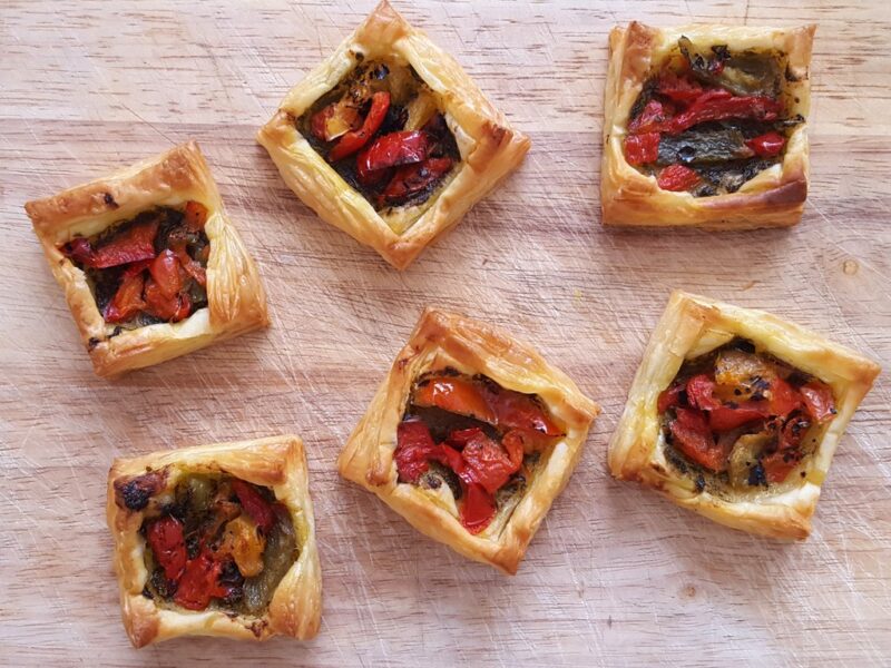 Pesto and roasted pepper tartlets