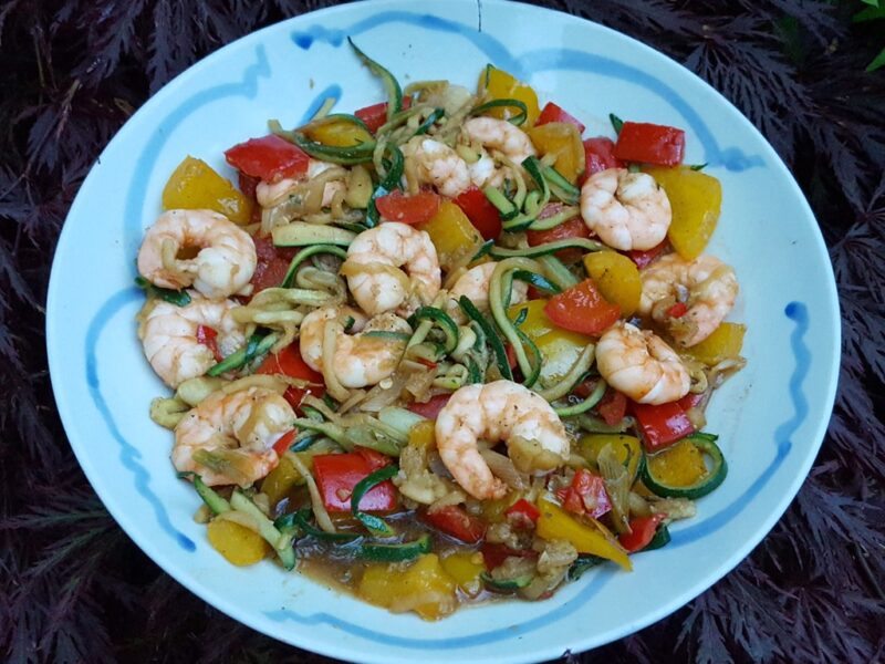 Prawns and red pepper stir-fry