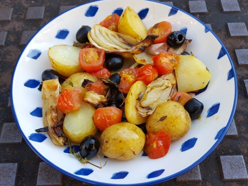 Roasted fennel with potatoes & tomatoes