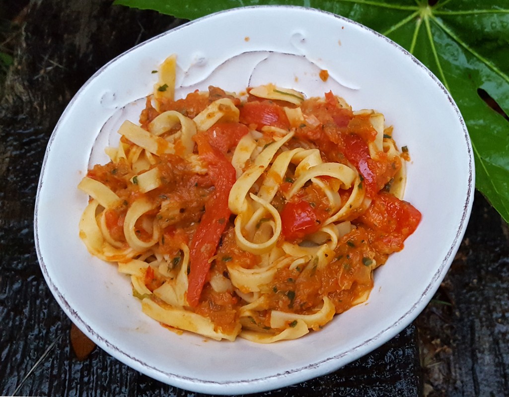 Roasted pepper pasta