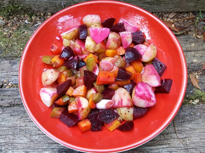 Russian potato and beetroot salad