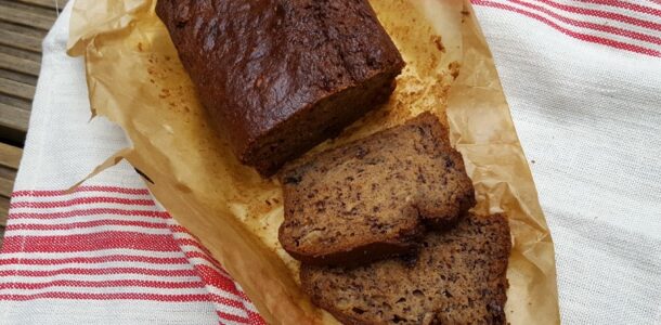Banana and wheat bisks loaf
