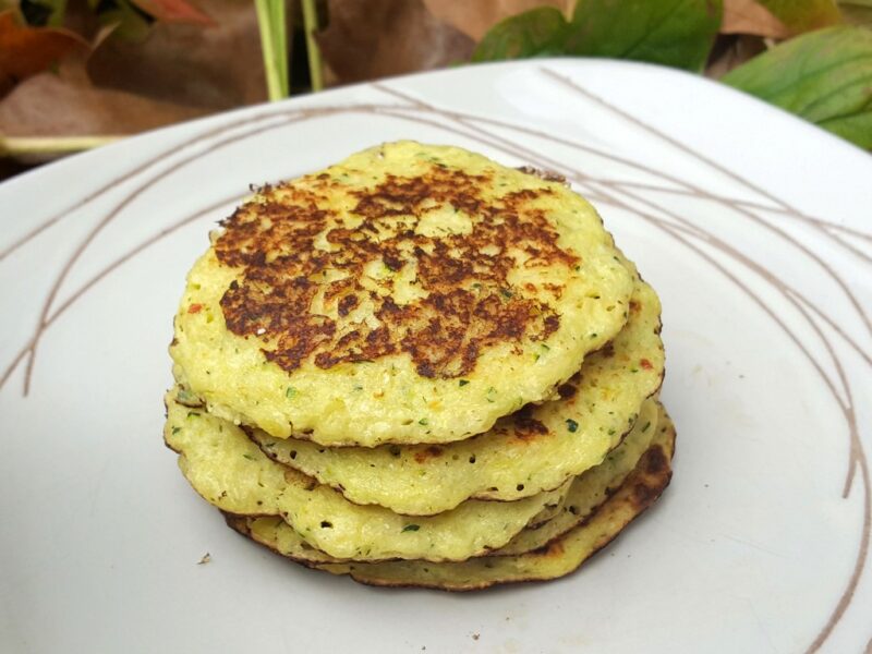 Courgette and yogurt pancakes