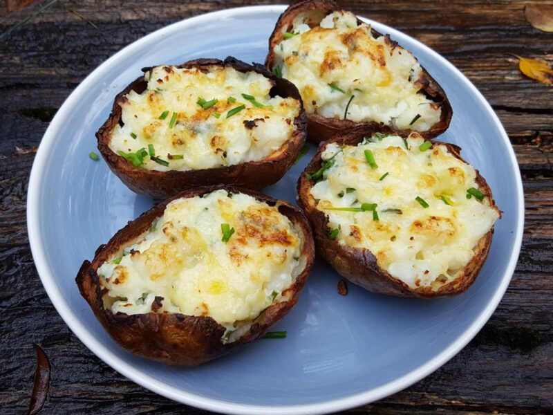 Cheese & chives loaded potato skins