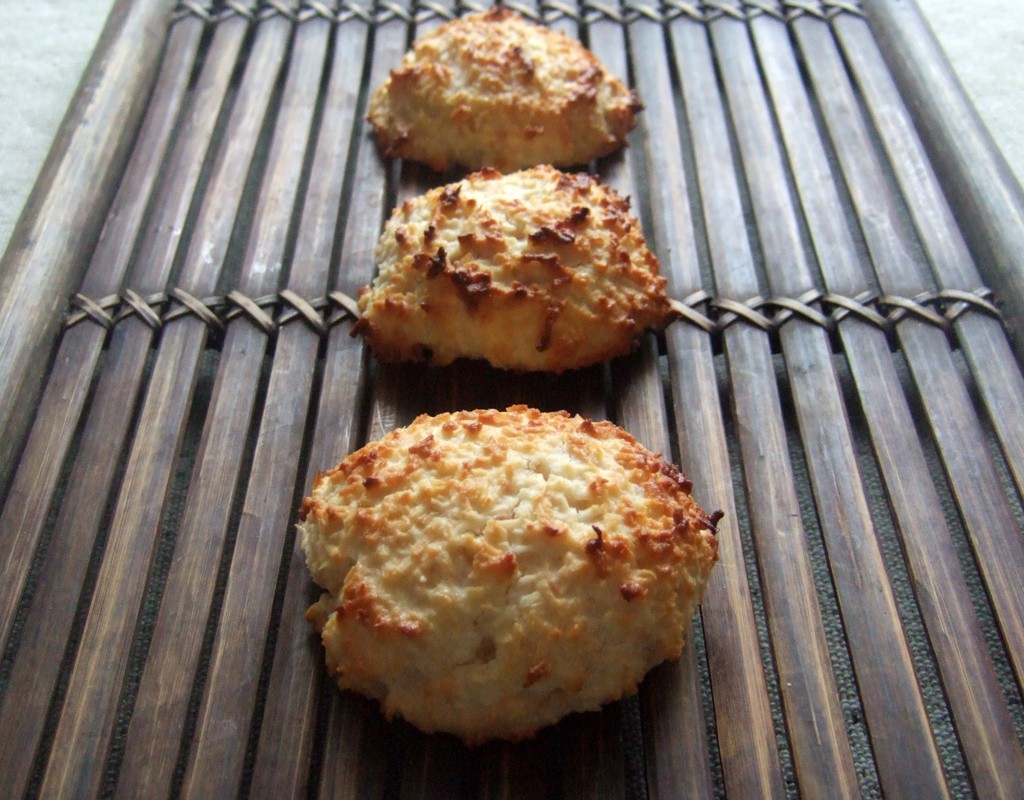 Coconut macaroons