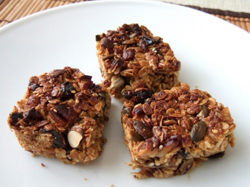 Pecan and coconut cereal bar