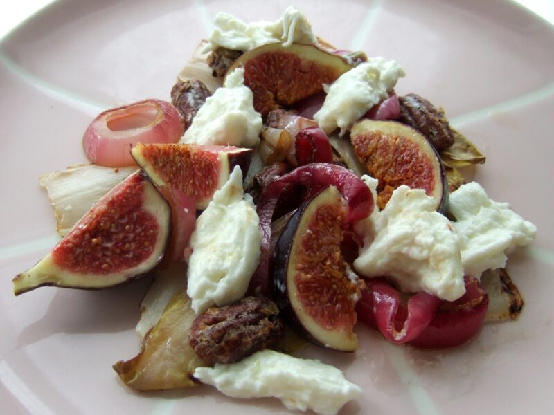 Fig, mozzarella and chicory salad