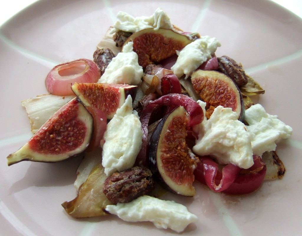 Fig, mozzarella and chicory salad