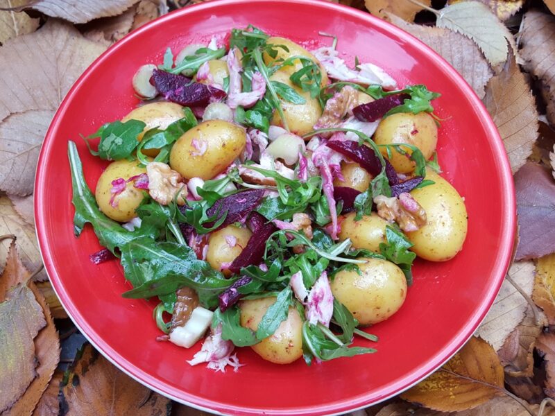 Potato salad with mackerel and beetroot