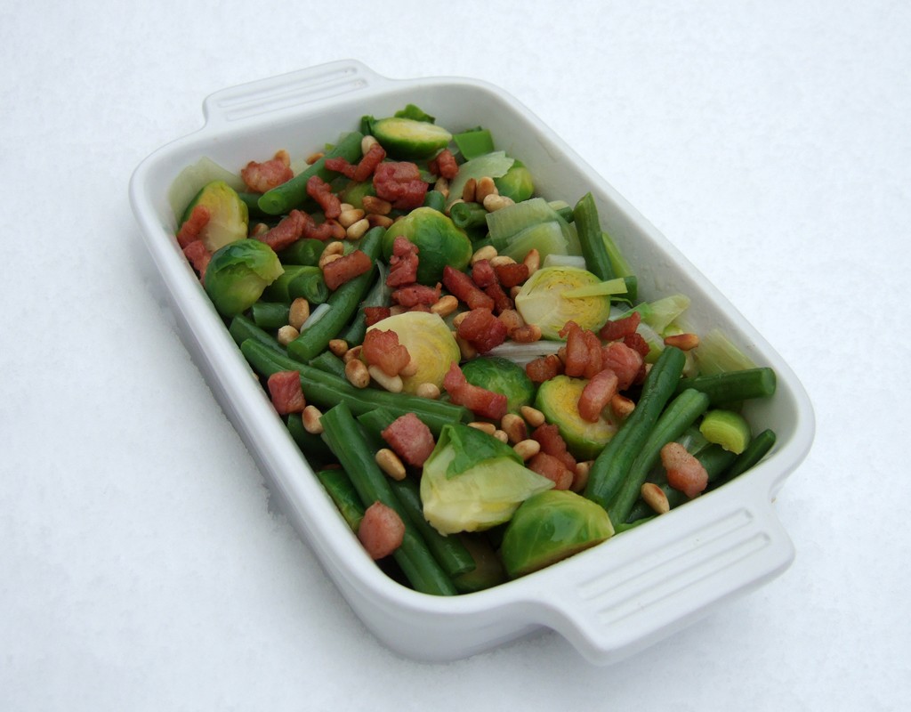 Blanched sprouts, green beans and leek with pancetta