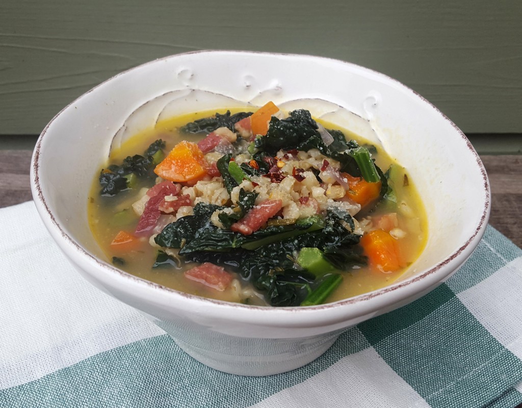 Pearl barley & black kale broth