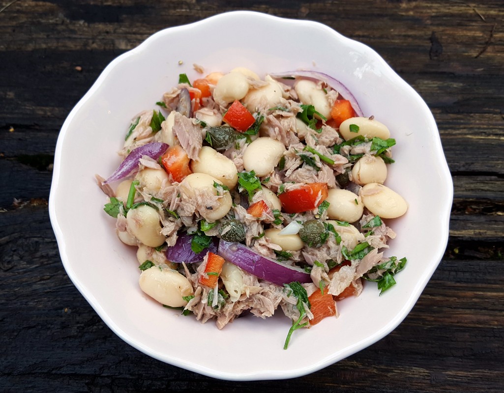 Tuna and bean salad