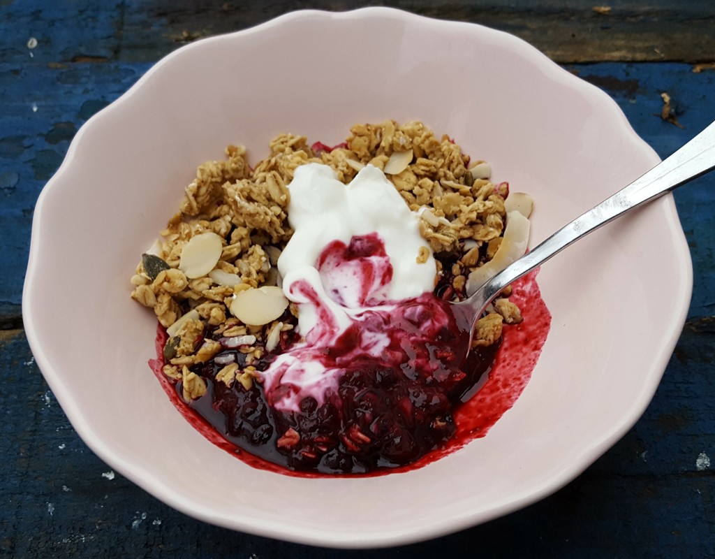 Berry crumble cheat