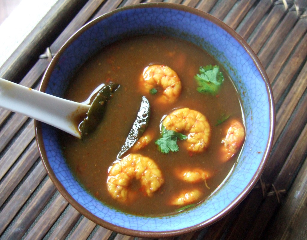 Hot and sour prawn soup