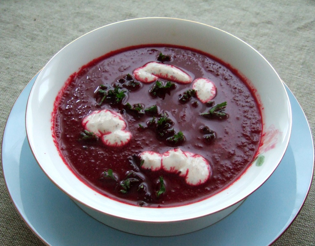 Spiced beetroot soup