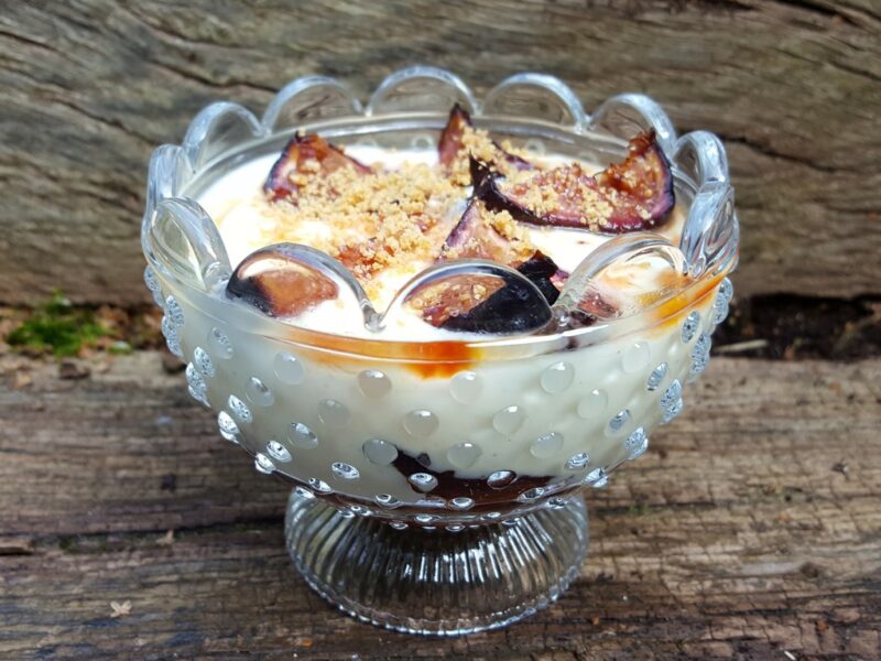 Baked fig trifle