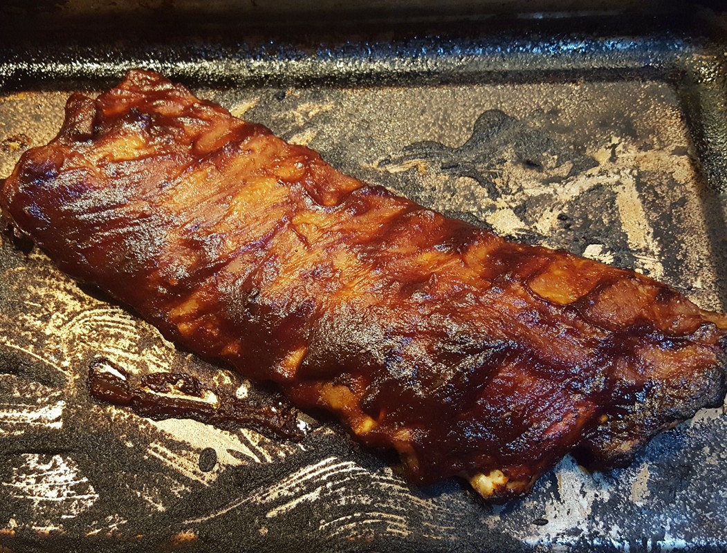 Sticky cola-cola ribs