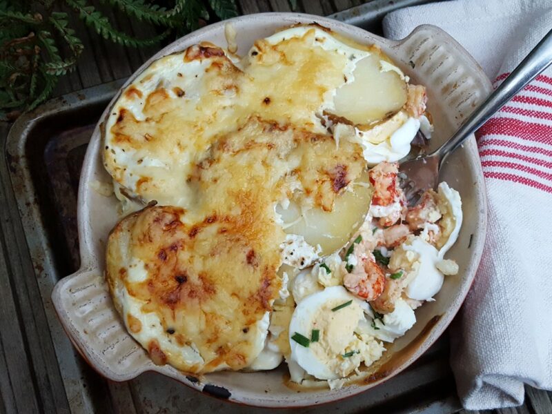 Potato and crayfish gratin