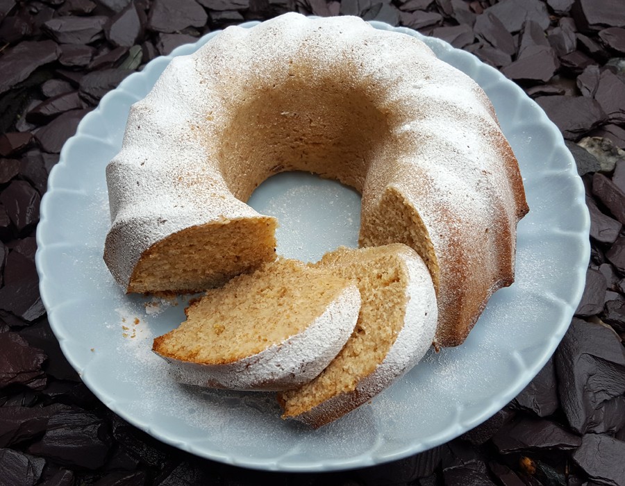 dairy-free-lemon-bundt-cake