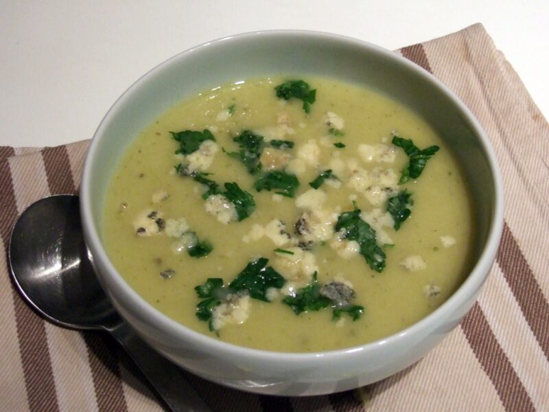 Spanish leek soup