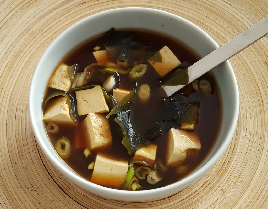 Vegan miso soup