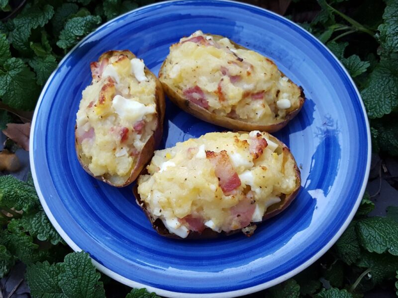 Bacon and egg loaded potato skins