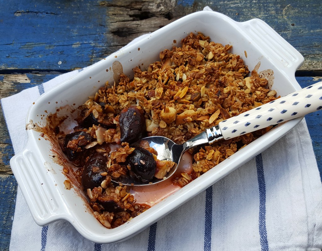 Fig and orange crumble