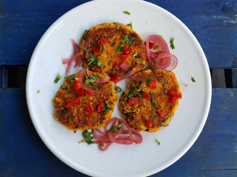 Spiced sweet potato and halloumi cakes