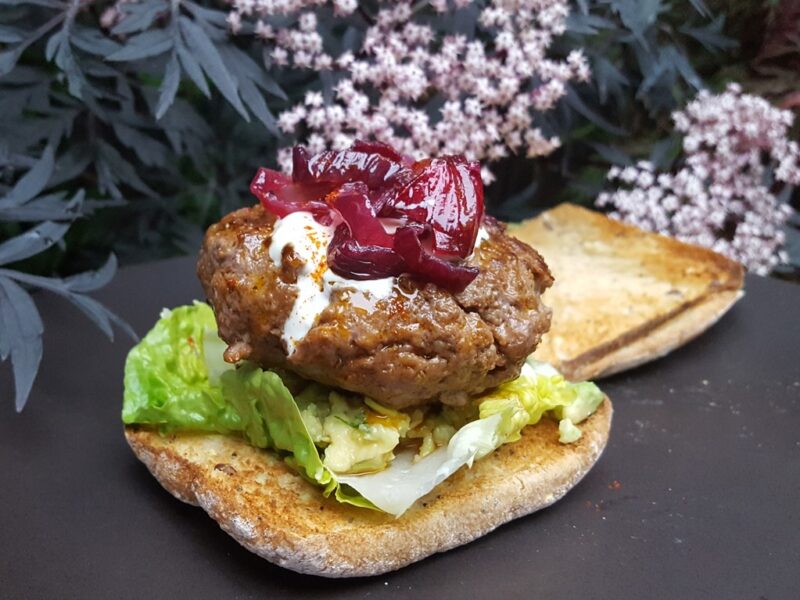 Harissa beef burger