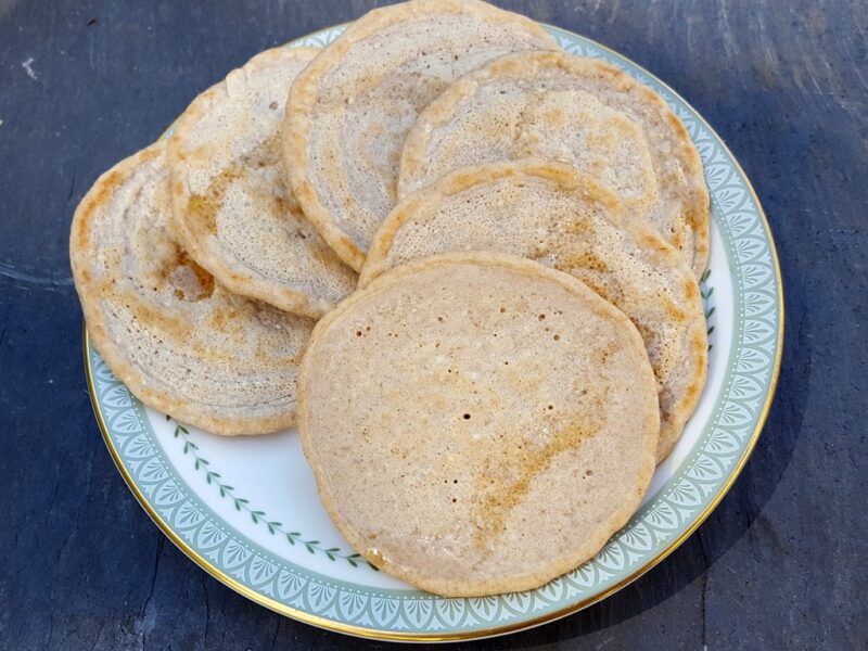 Lemon and oat pancakes