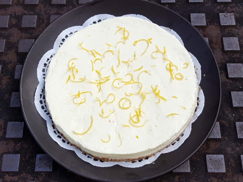 No-bake Gluten-free lemon cheesecake