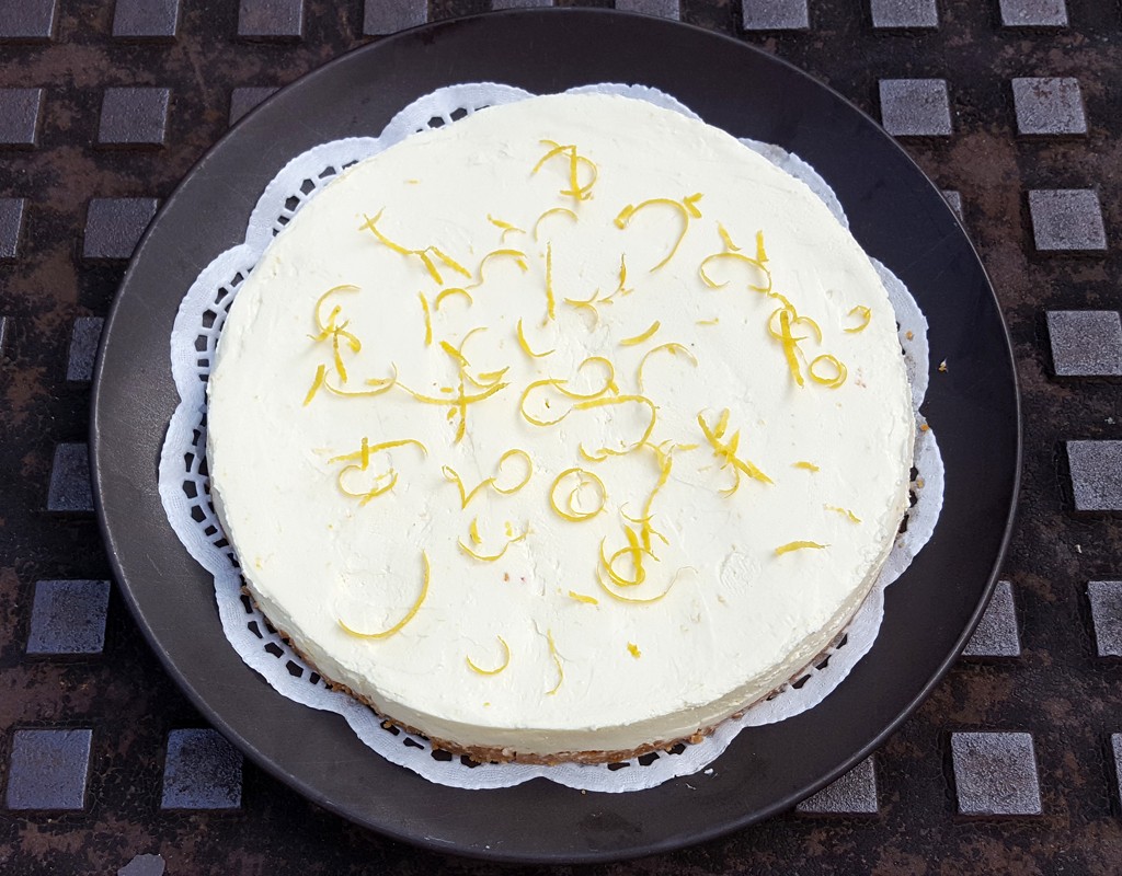 No-bake Gluten-free lemon cheesecake