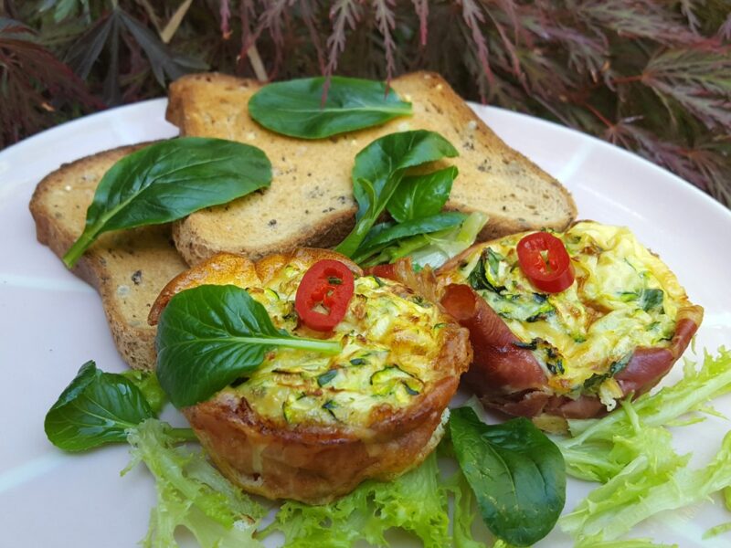 Egg and courgette muffins