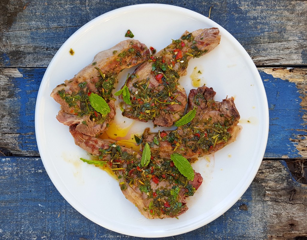 Grilled lamb chops with chilli and mint gremolata