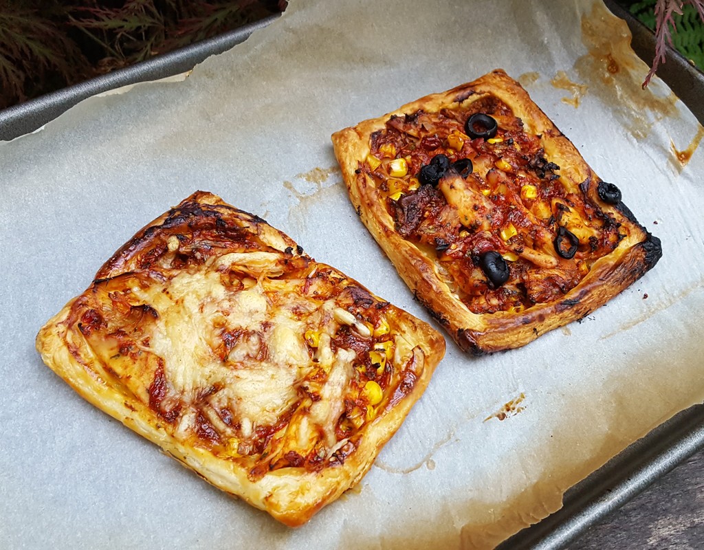 Spiced Chicken and red pepper tarts