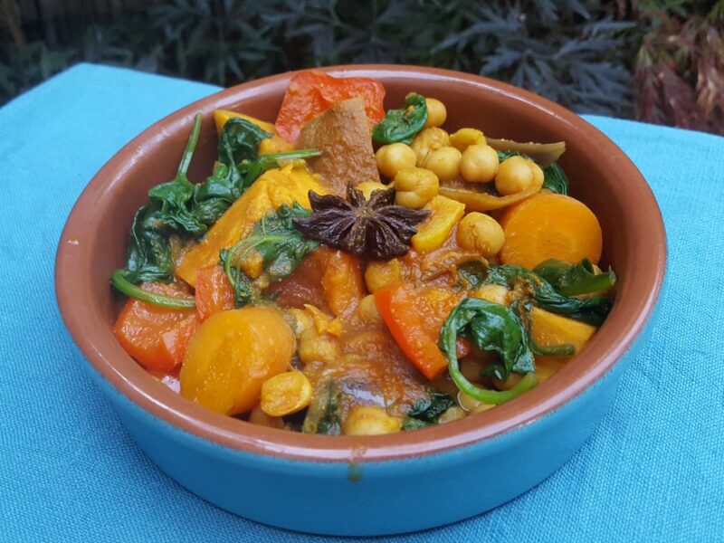 Sweet potato, chickpea and spinach curry