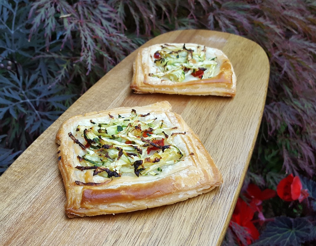 Courgette and chilli tartlets