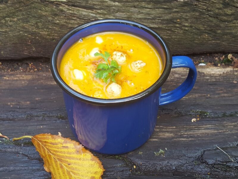 Spiced Butternut Squash and Chickpeas Soup