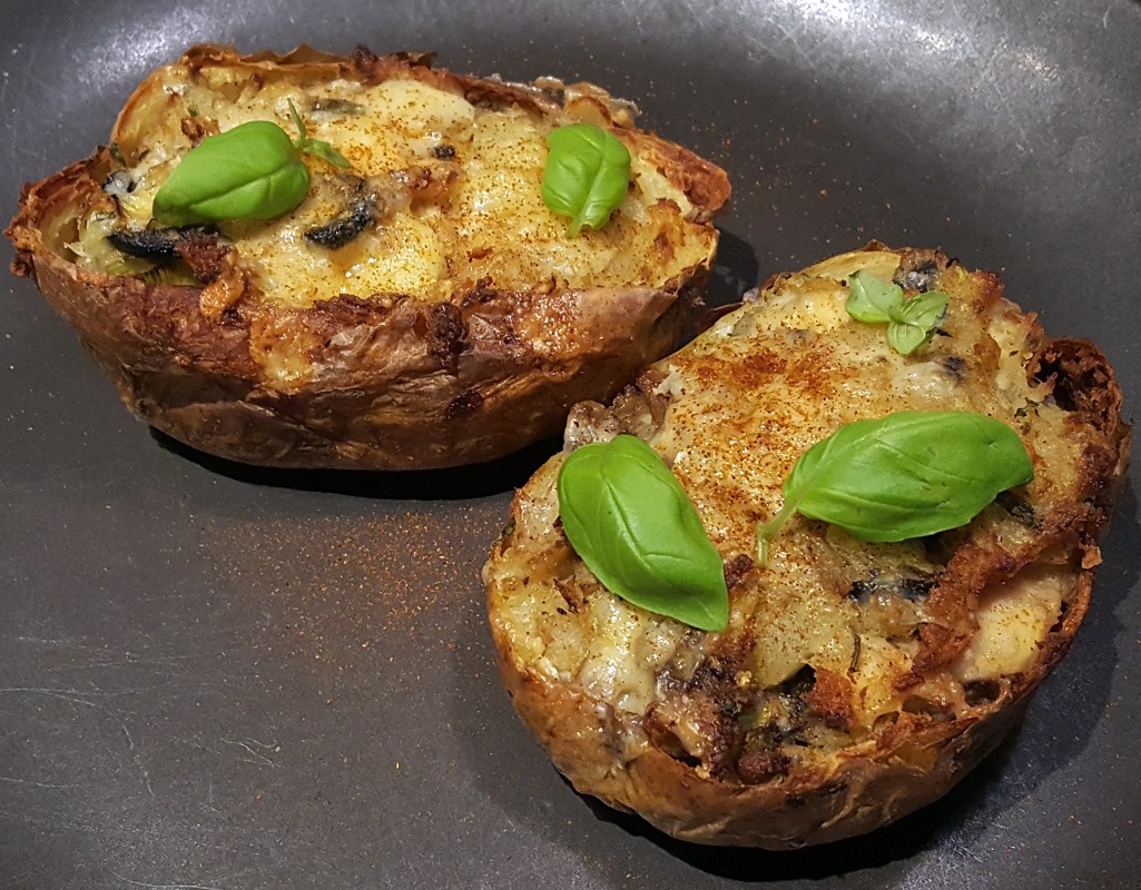 Chicken & olives loaded potato skins