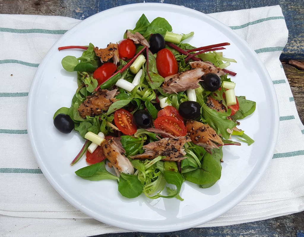 Smoked mackerel salad