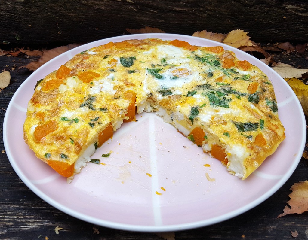 Squash and halloumi frittata